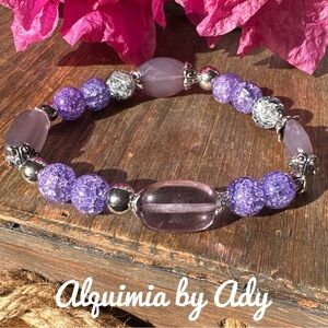 Maxi and chunky purple crackled Quartz beaded bracelet